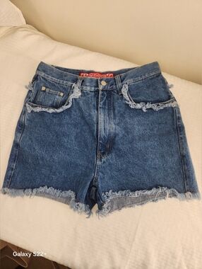 Vintage 90s No Excuses "Femme Fatale" Fringe  Shorts Size 13/14.   B10